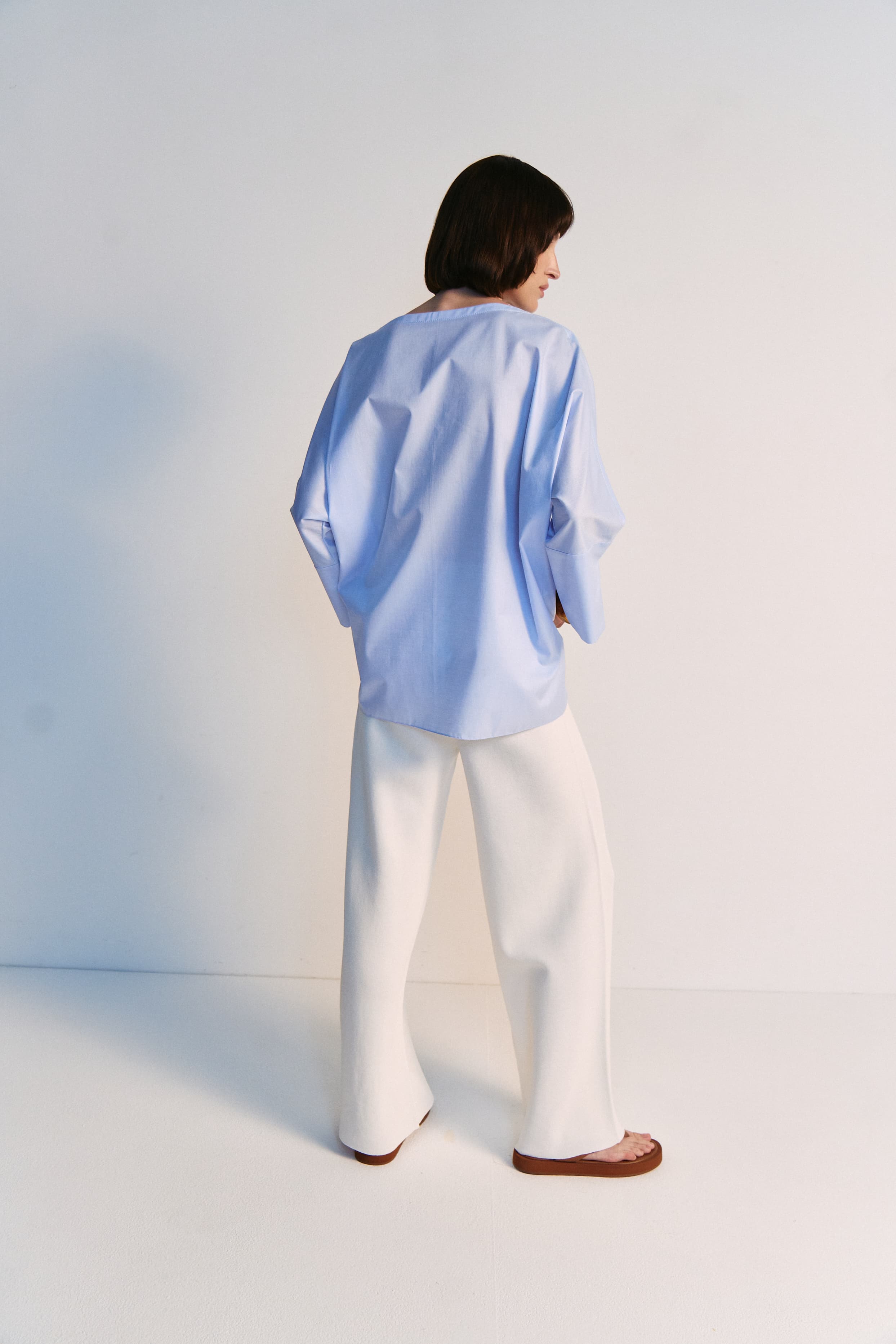 Wide-Leg Trousers in Ivory