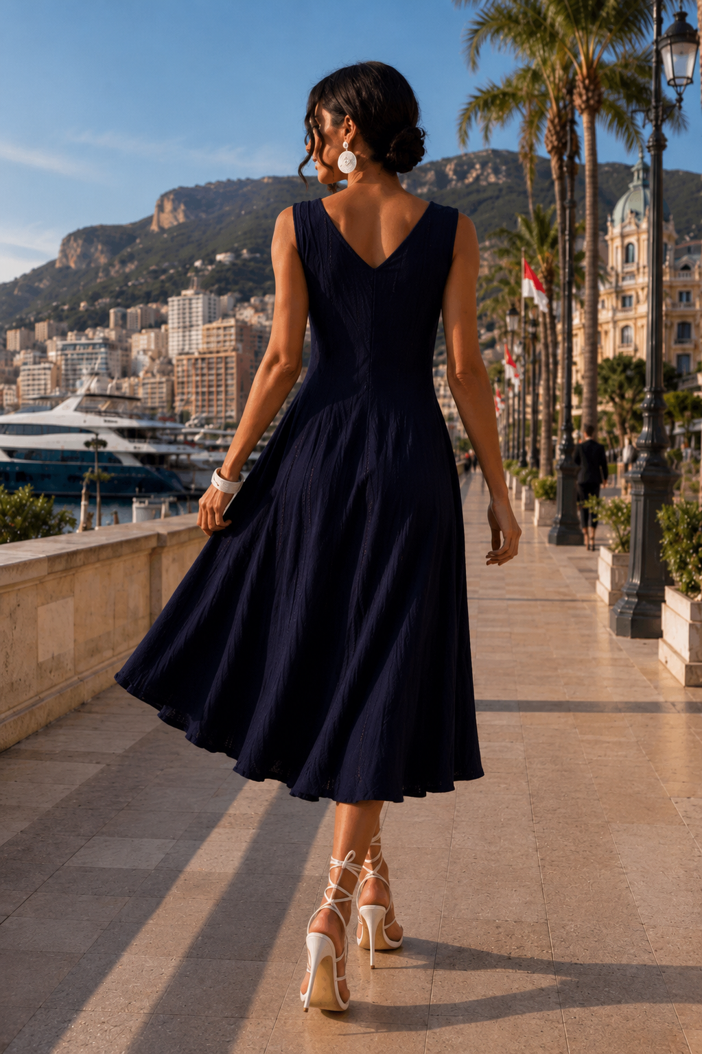 Sundress with a triangle on the back