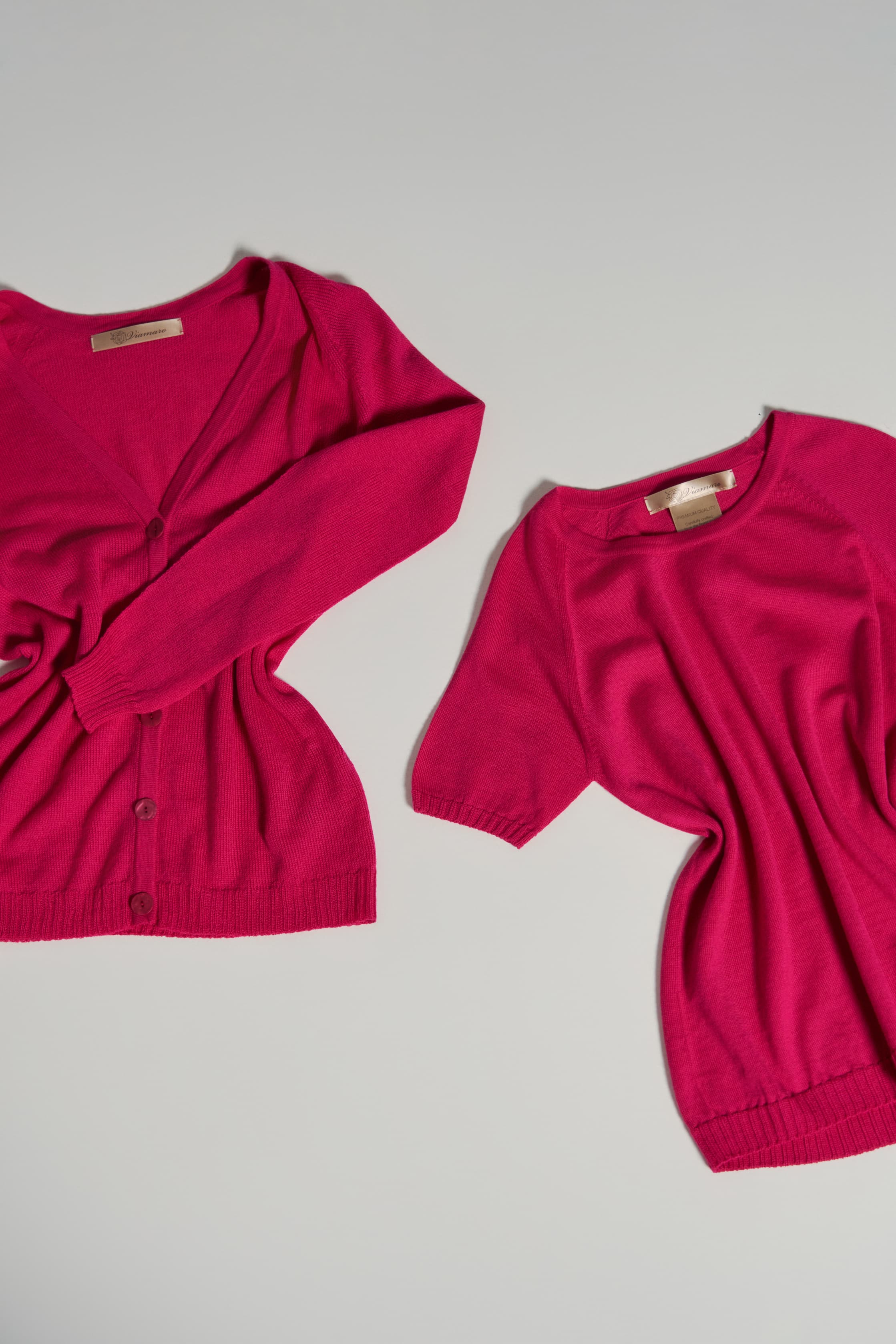 Air Twinset mit Rundhals-Top & Knopf-Cardigan