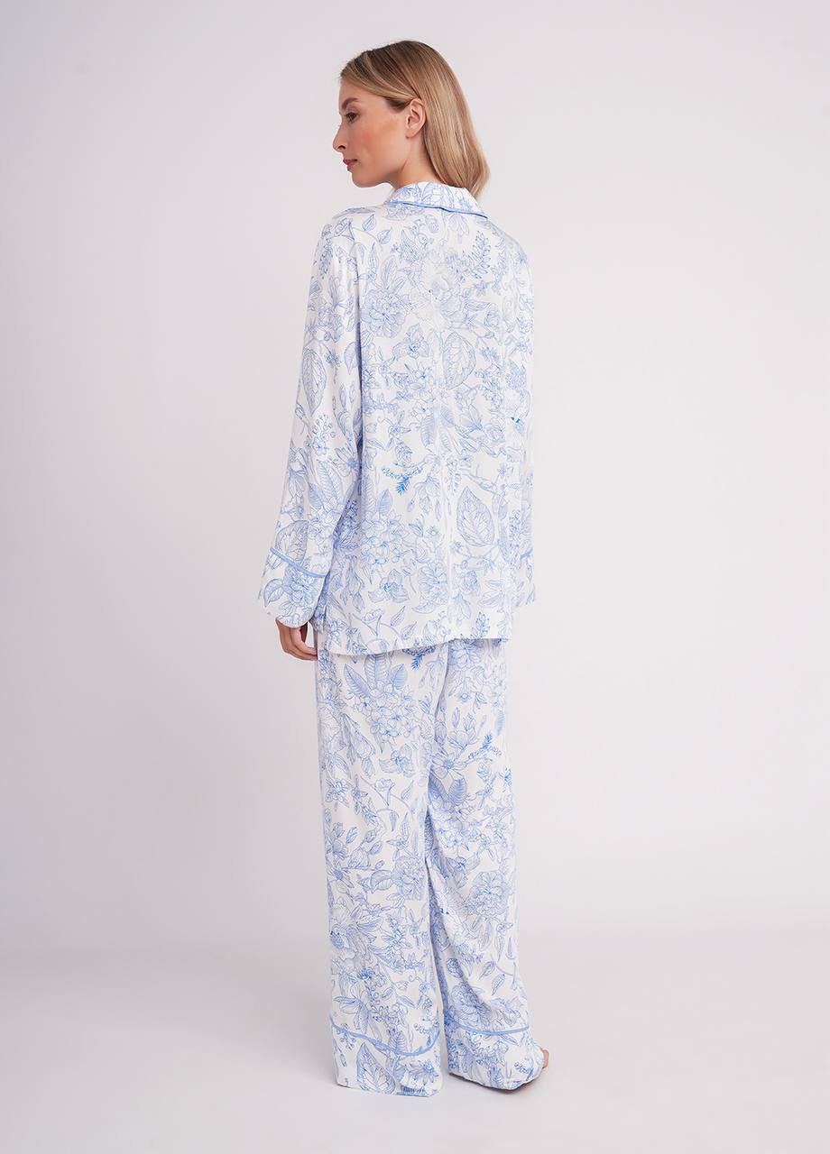Light blue striped satin lounge set detail