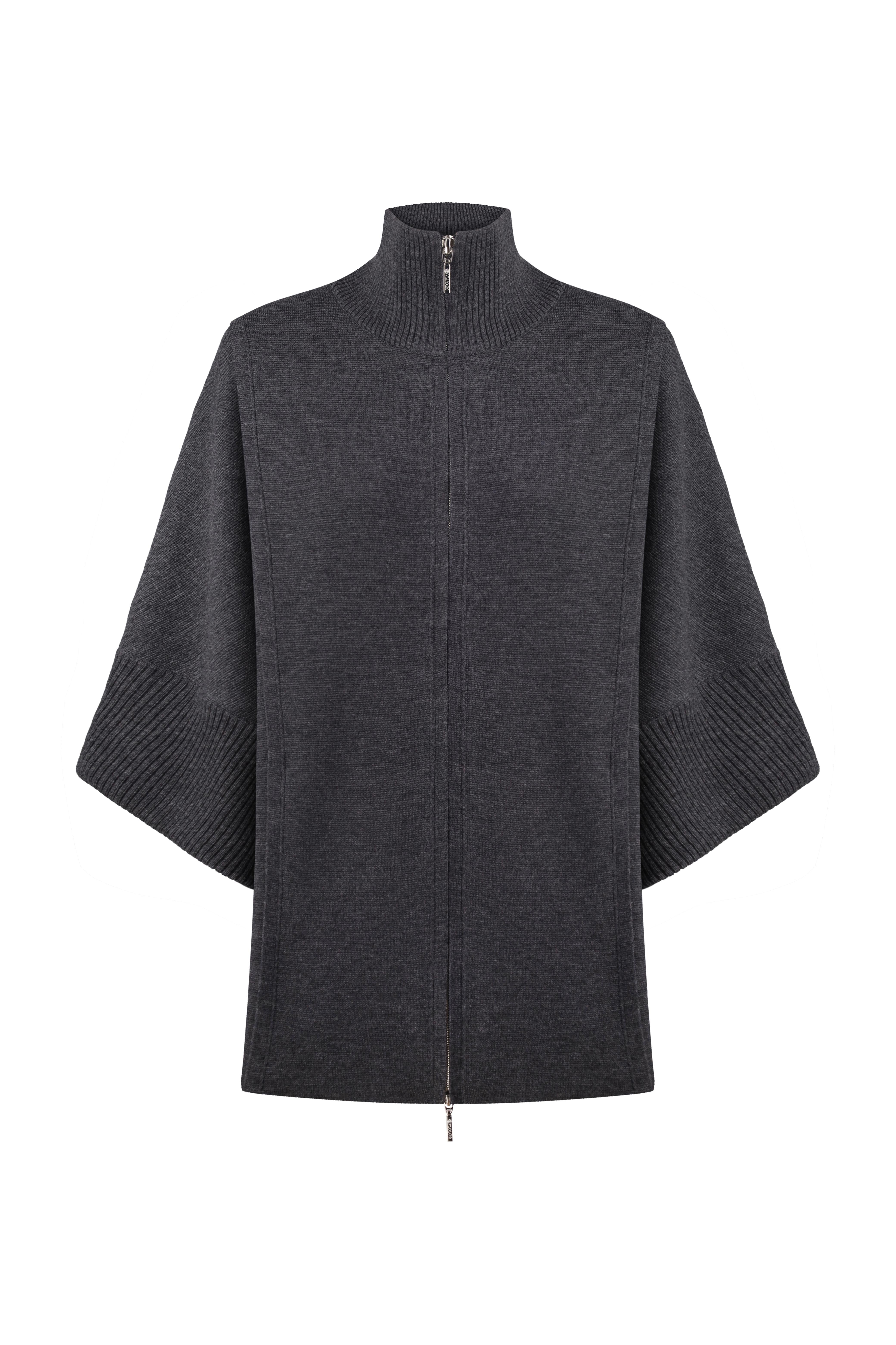 A double zip-up coat in gray, with wide sleeves and a high collar, made of Merino wool.