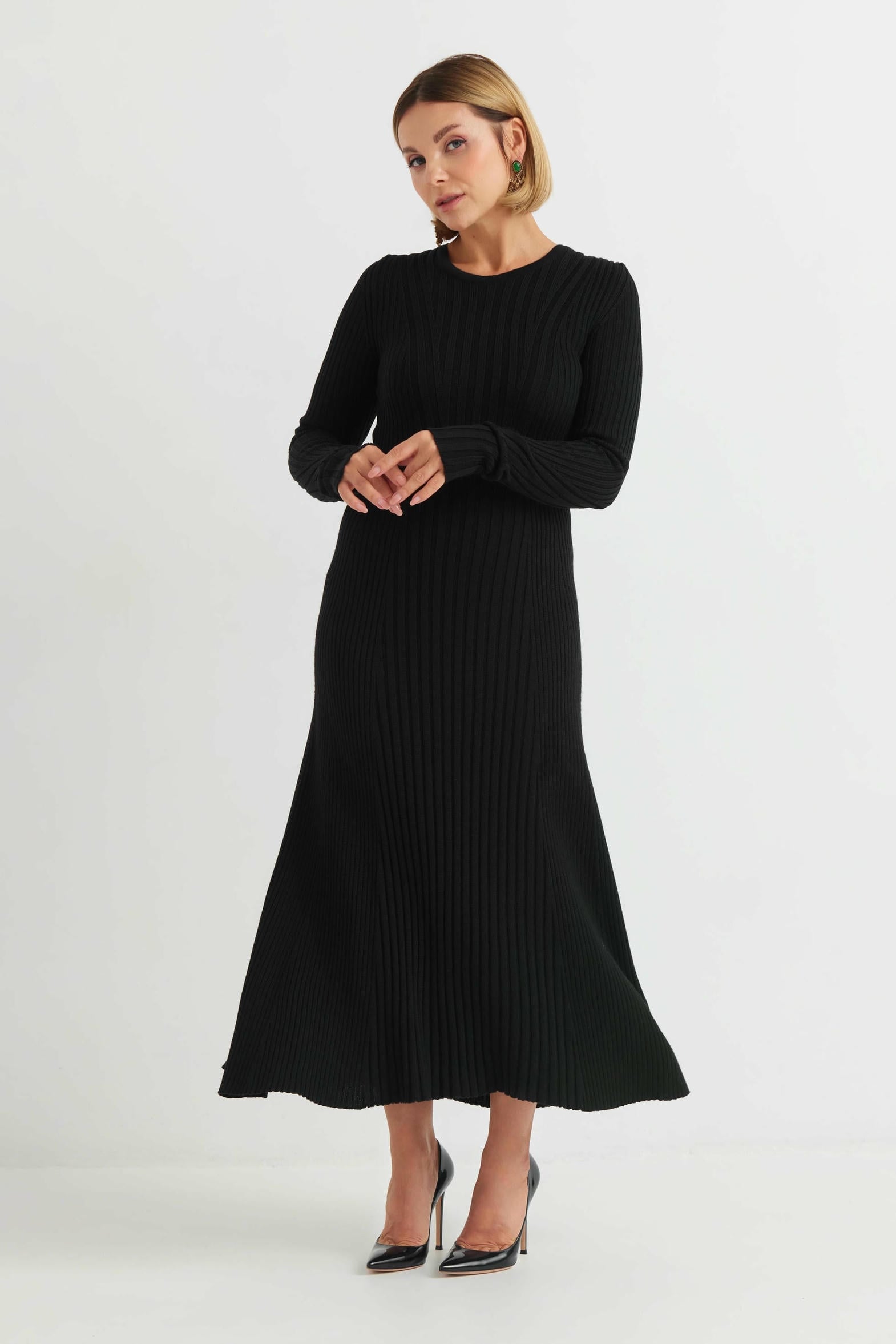 Merino Ribbed Midi Dress
