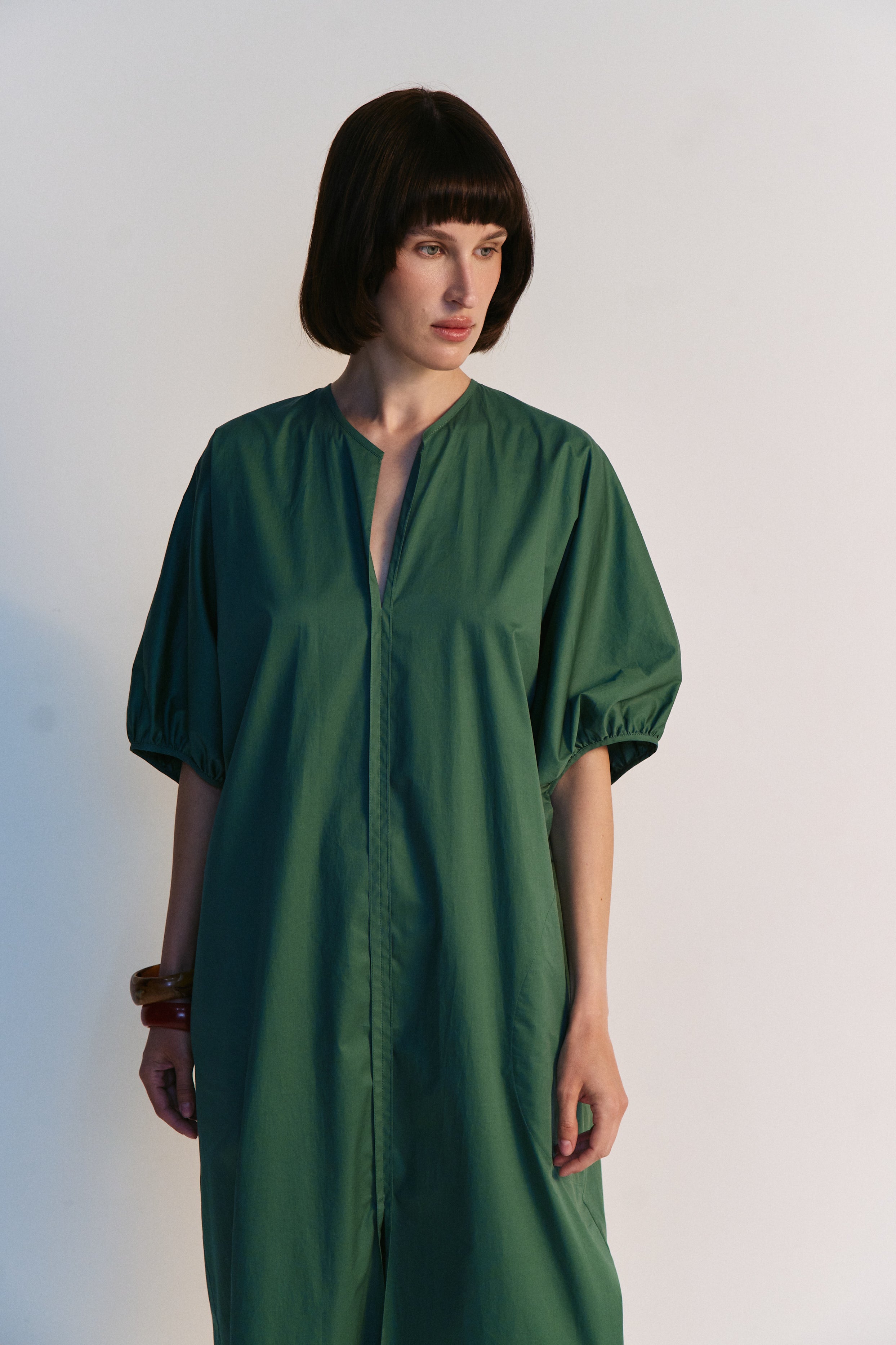 Максі-сукня з рукавами-ліхтариками