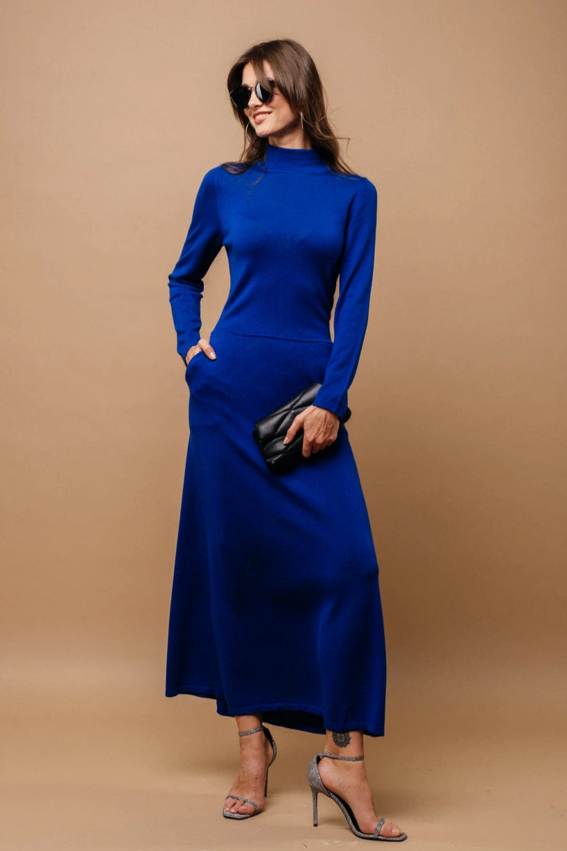 Merino-Hochkragenkleid