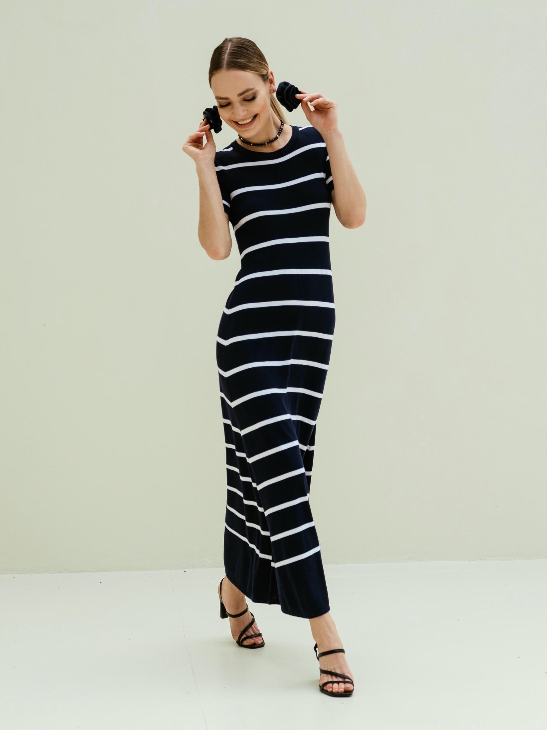 Gestreiftes Maxikleid