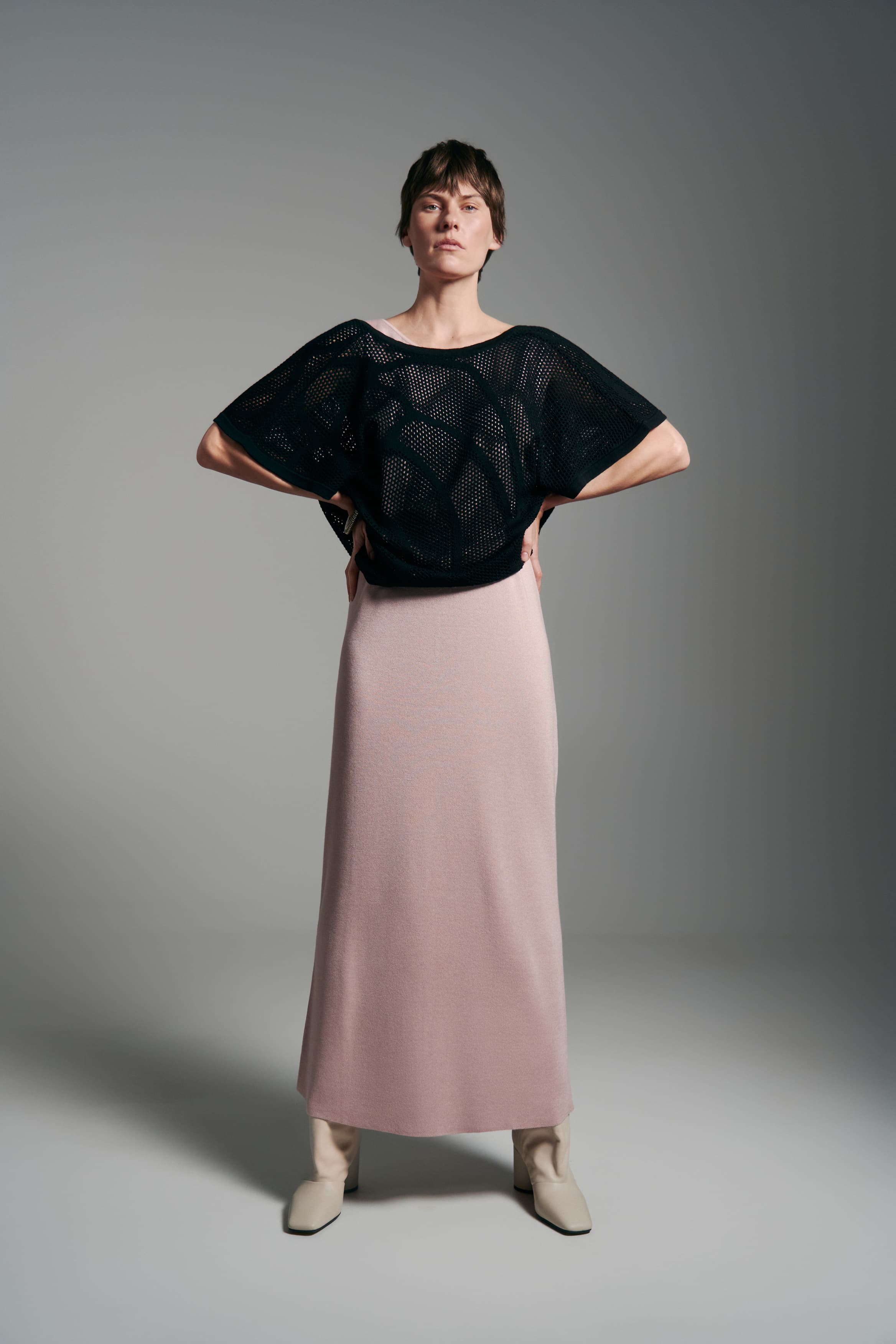 AMERI　MESH LAYERED KNIT TOPS Ameri（アメリ）の「MESH LAYERED KNIT TOP（ニット/セーター）」 - WEAR