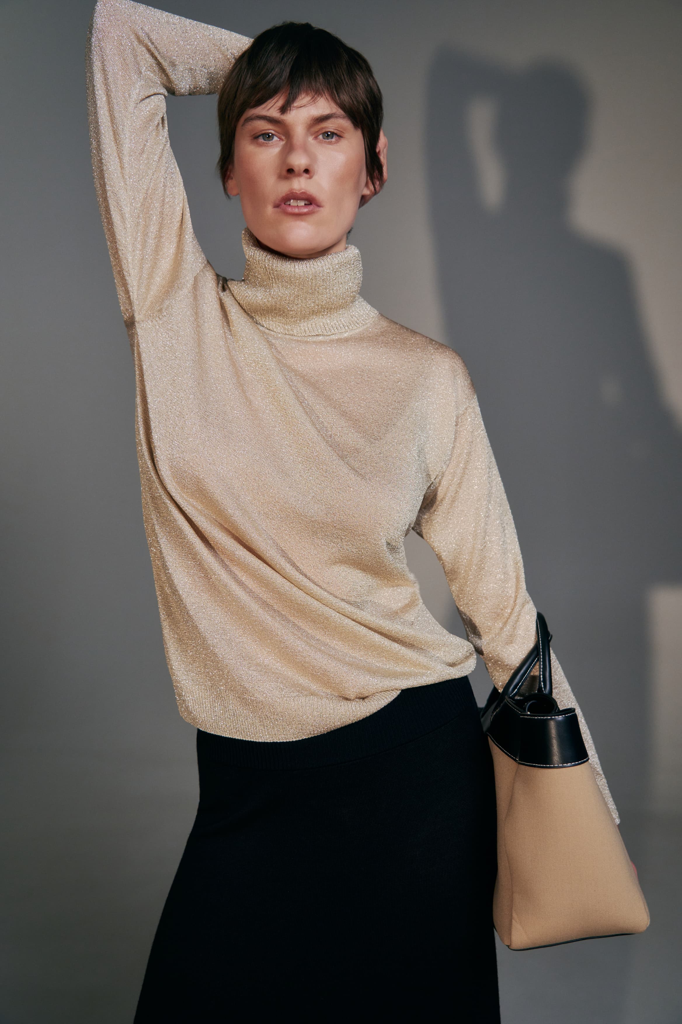 Glitzer-Rollkragenpullover