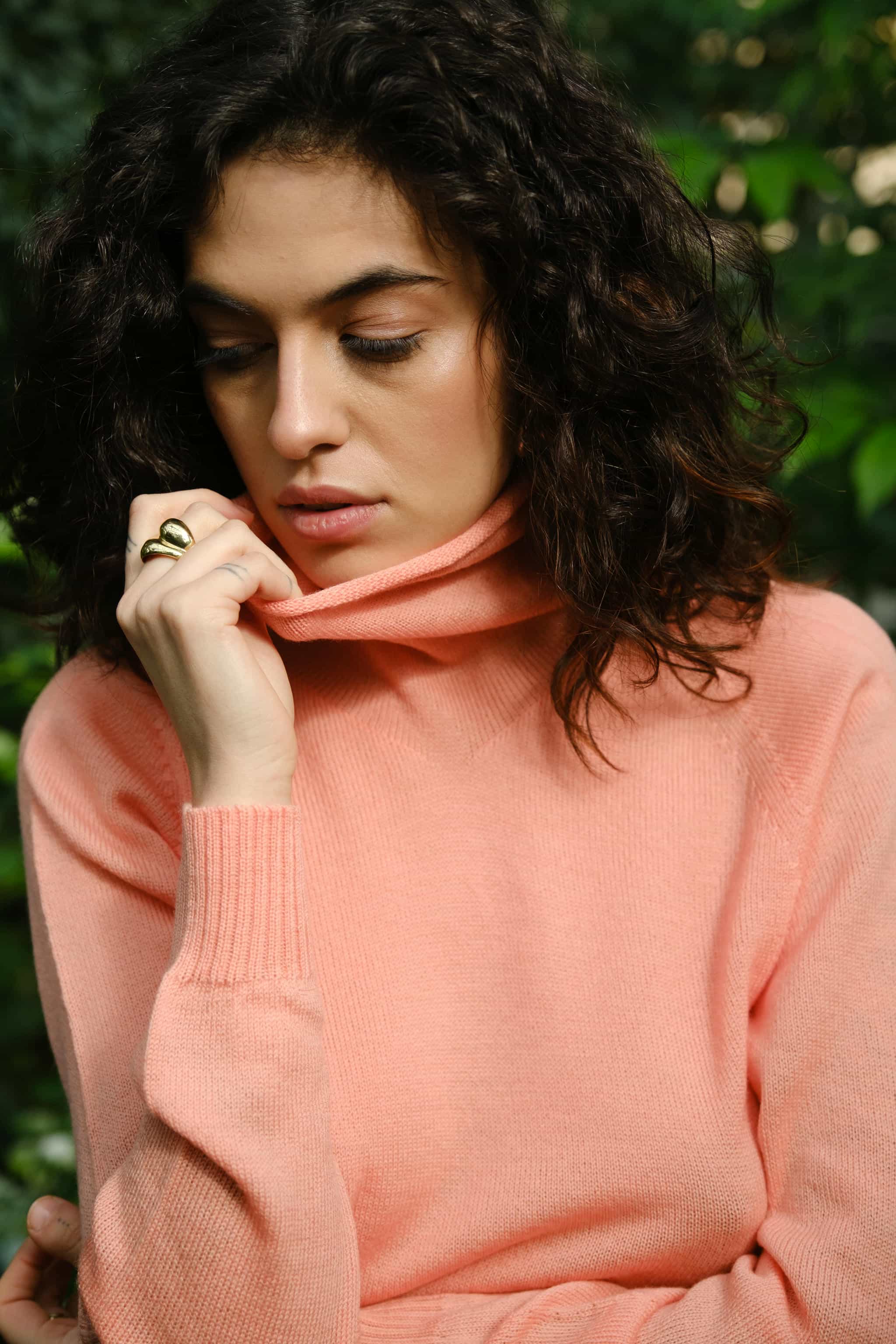 Rollkragenpullover aus extrafeiner Merinowolle