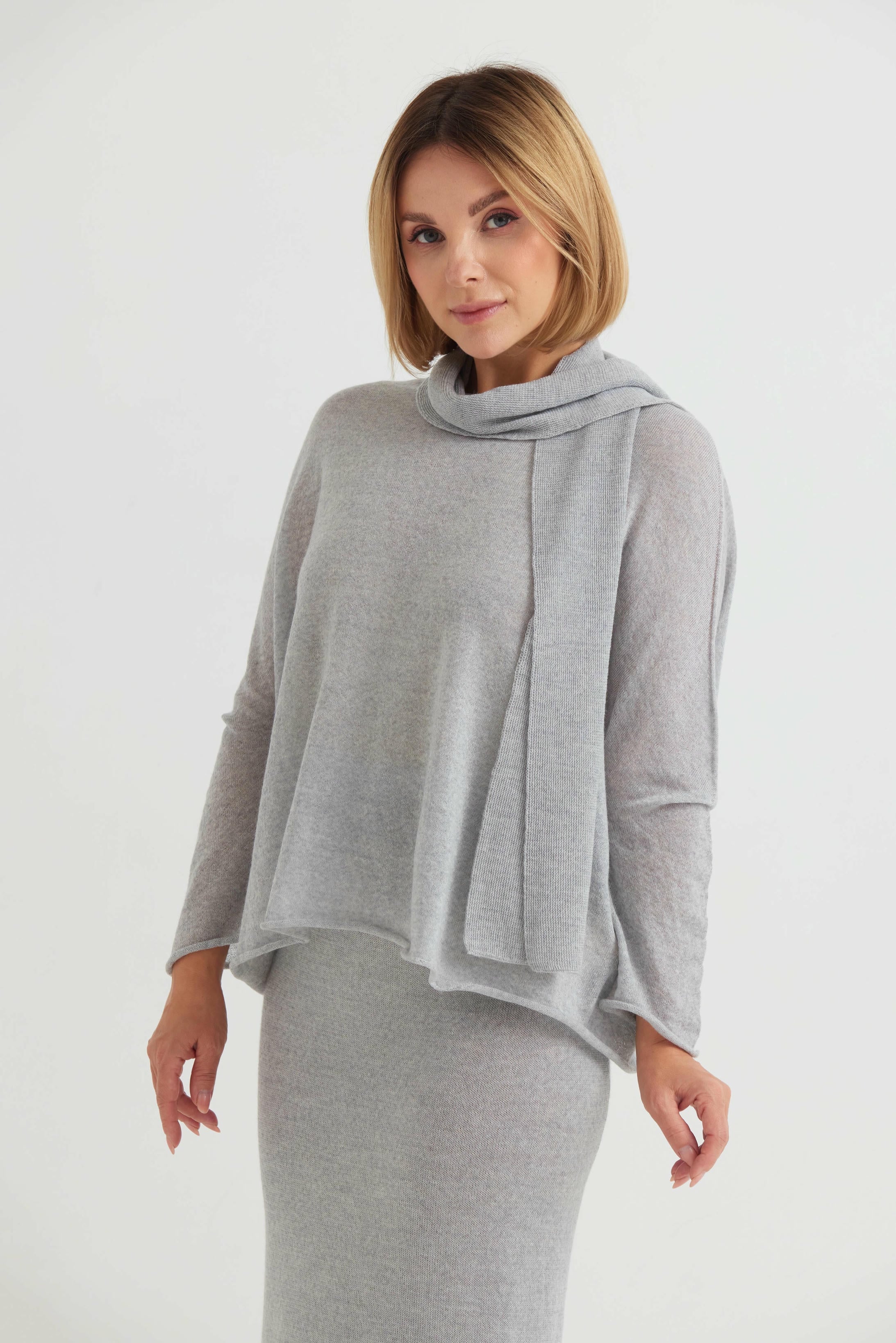 Merino-Top mit Schal